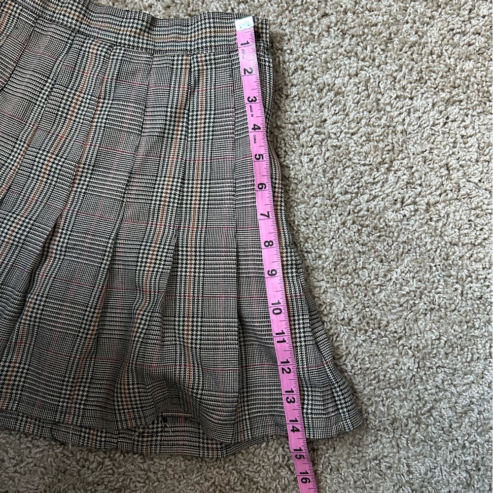 W Sophisticate Petite Tan Plaid Pleated Skirt Size 8 |B62 - Picture 10 of 12